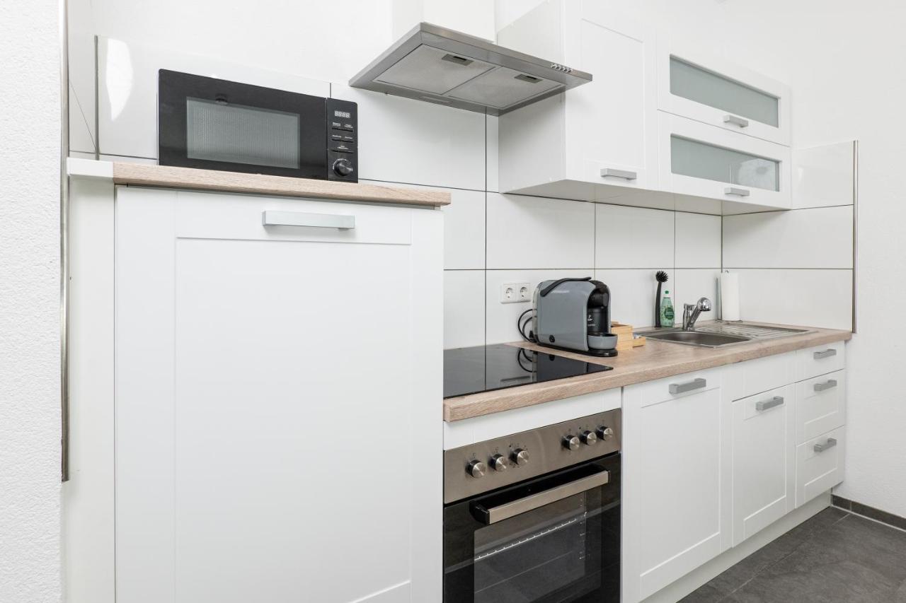 Apart4Me Scandi Apartment Geislingen Zentral Mit Parkplatz غايزلينغن آن در اشتايغه المظهر الخارجي الصورة