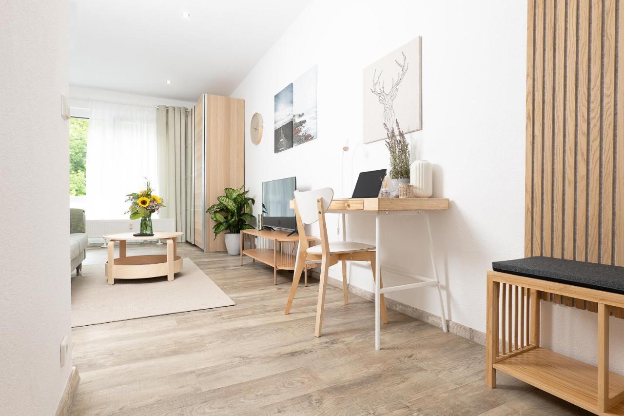 Apart4Me Scandi Apartment Geislingen Zentral Mit Parkplatz غايزلينغن آن در اشتايغه المظهر الخارجي الصورة